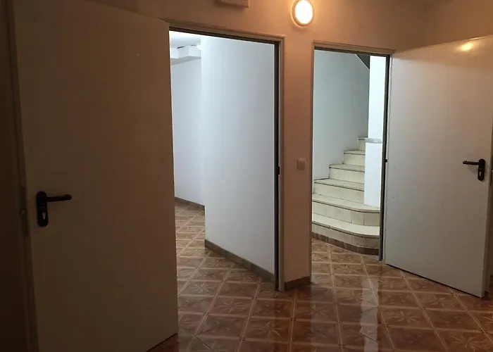 Ideal Sants 招待所
