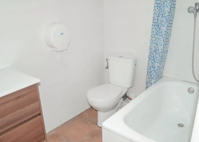 Ideal Sants 2*