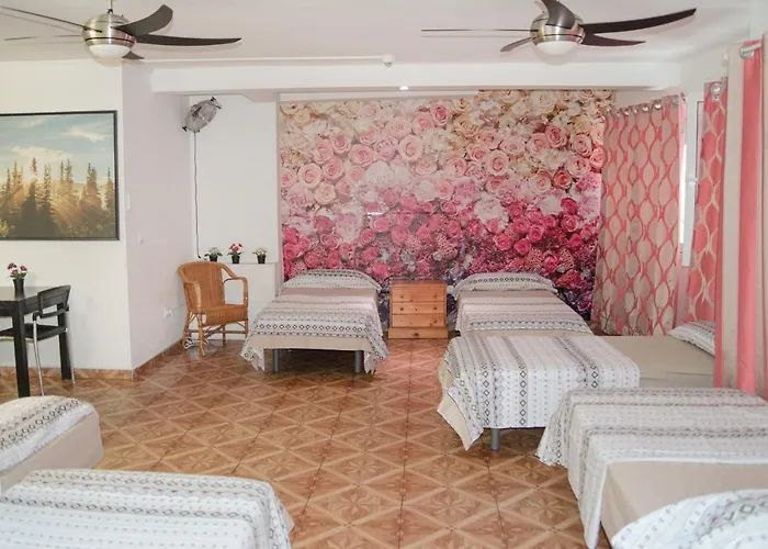 Ideal Sants Guest house Barcelona