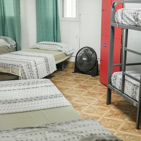 Ideal Sants برشلونة