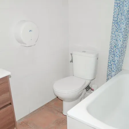 Ideal Sants 2*