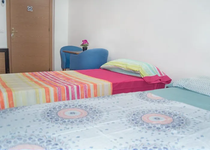 بيت ضيافة Ideal Sants